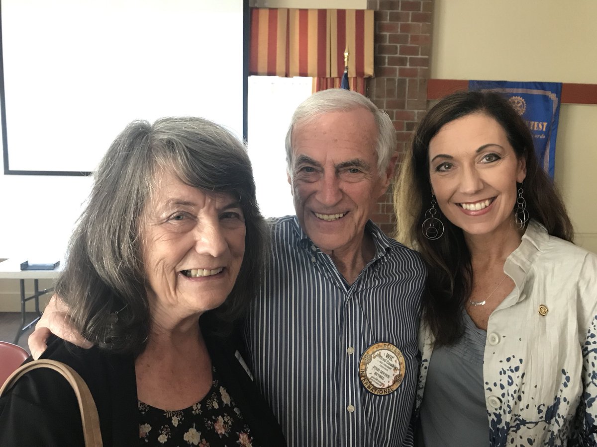 TiffanyErvin's tweet photo. One of the best things about visiting our @rotary club in #MadisonCountyNC is seeing these #PeopleOfAction #marshillnc #rotarygeek https://t.co/4wLvre8kE5