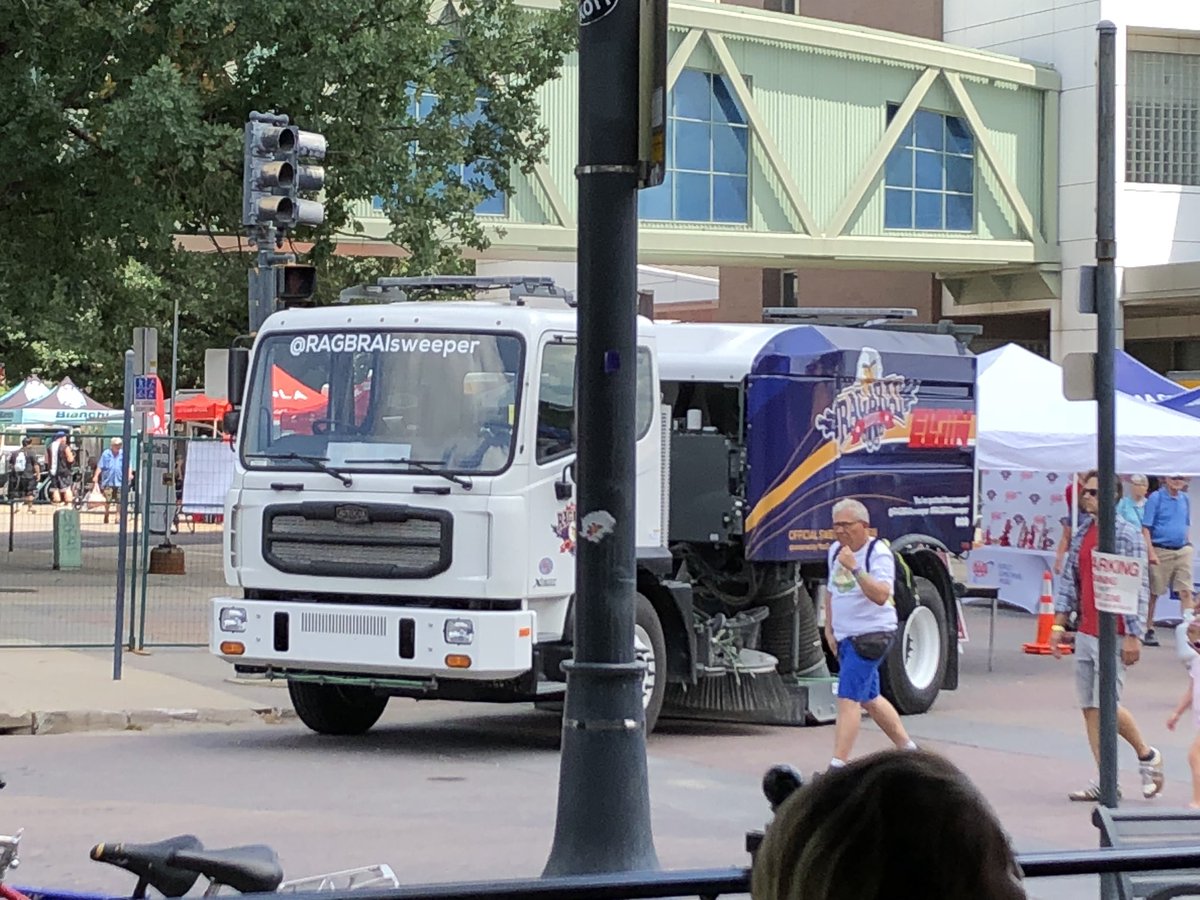 CycleXTexas's tweet photo. ...keeping the streets clean along the @RAGBRAI_IOWA  route!  @RAGBRAIsweeper #RAGBRAISweeper https://t.co/z4mwn5H6ws