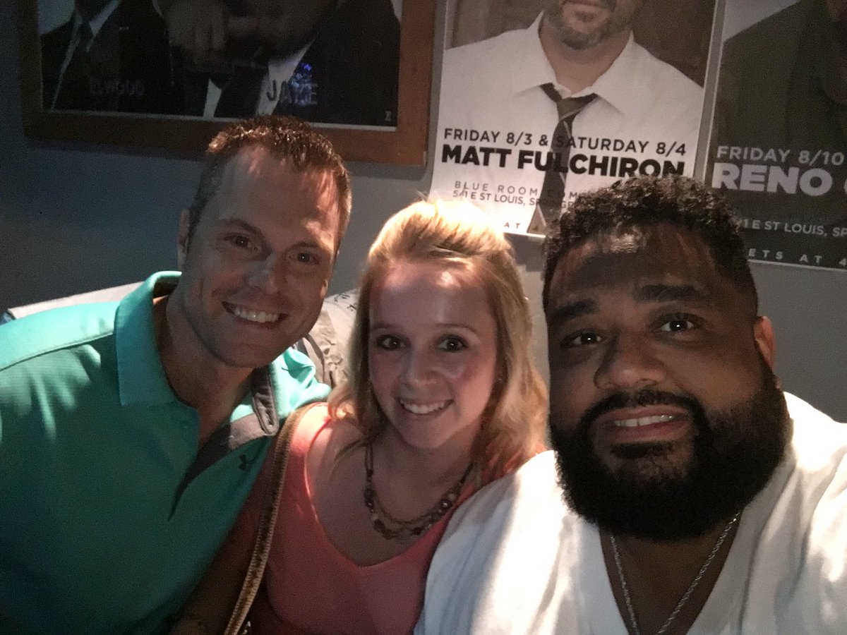 BCover83's tweet image. Had a blast seeing @carlosmencia and @ciscoduran305 with my lovely lady! You guys killed it!