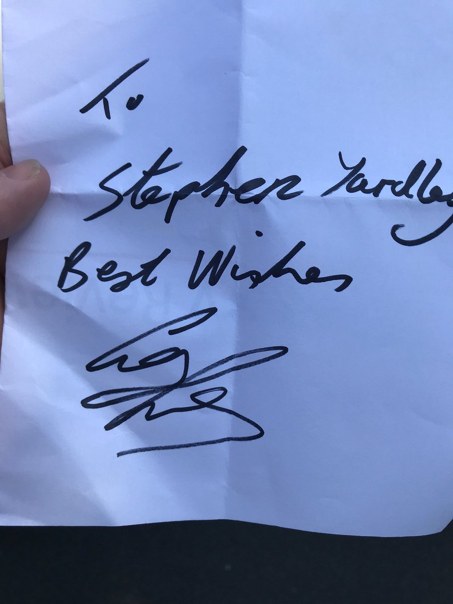 stephenyardley's tweet photo. A couple of weeks ago a friend organised for @GeraintThomas86 autograph! I hope you smash it tomorrow! #LeTourdeFrance #teamsky https://t.co/RAzMVmlgVS