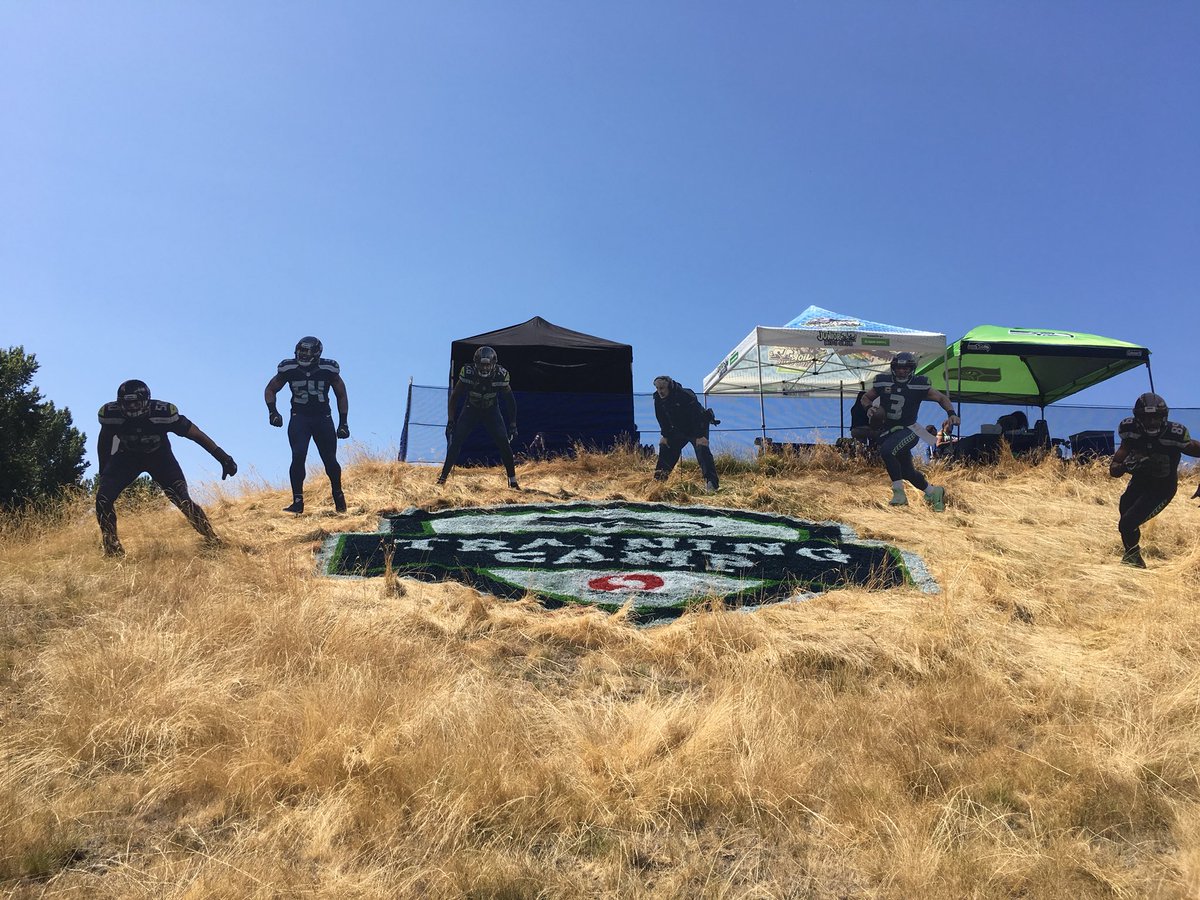 It’s was a beautiful day at the VMAC for #SeahawksCamp we will see you #12s on Monday ✌️