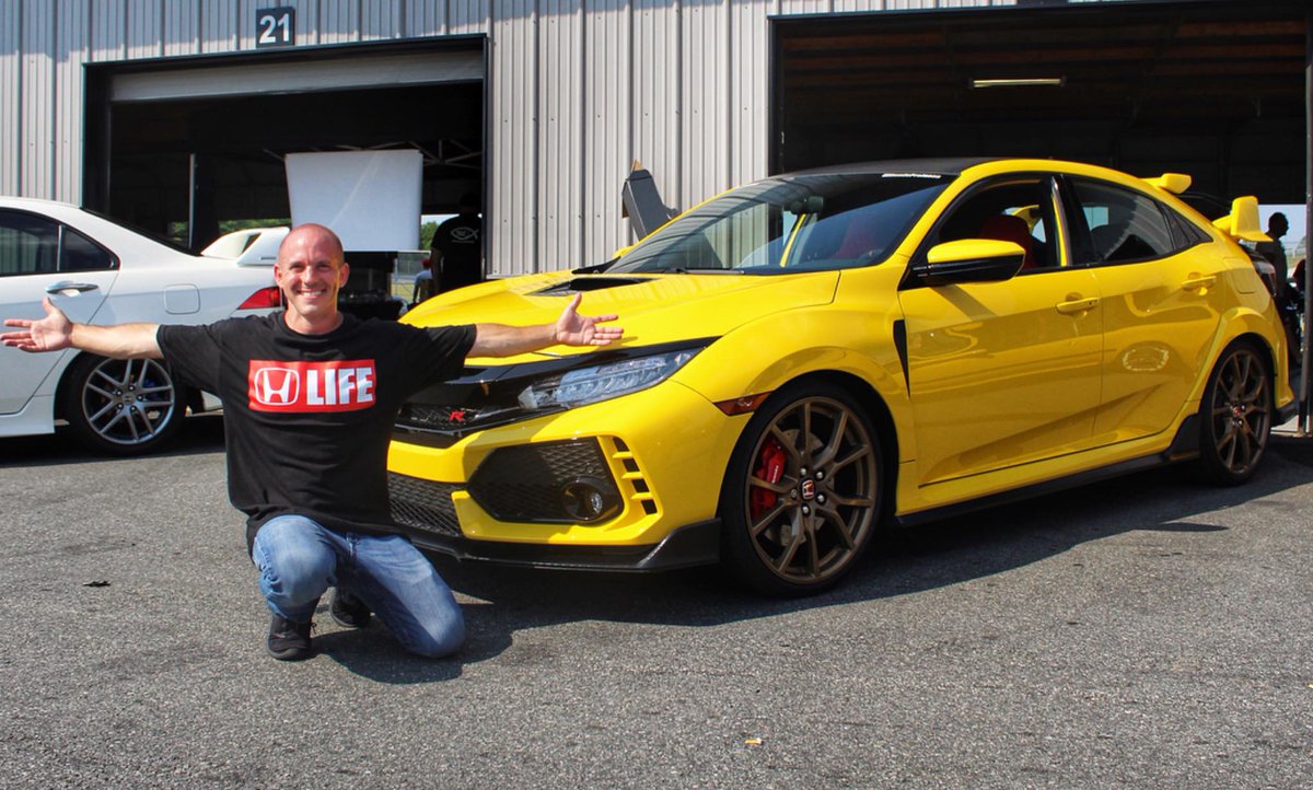 @hondaprojason will be at @RockinghamHonda in Salem, NH today with his amazing brand of #Honda fun and knowledge!! #InTheKnow  Stop in and see the Phoenix Yellow Type R! 😀👍