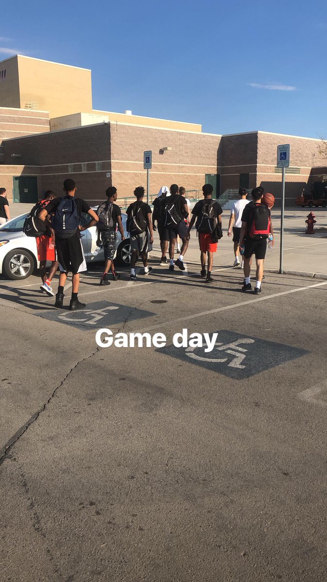 2nd year in a row for the 17U Peoples squad participating in the Las Vegas FAB48. #PeoplesOn3FamilyOn6