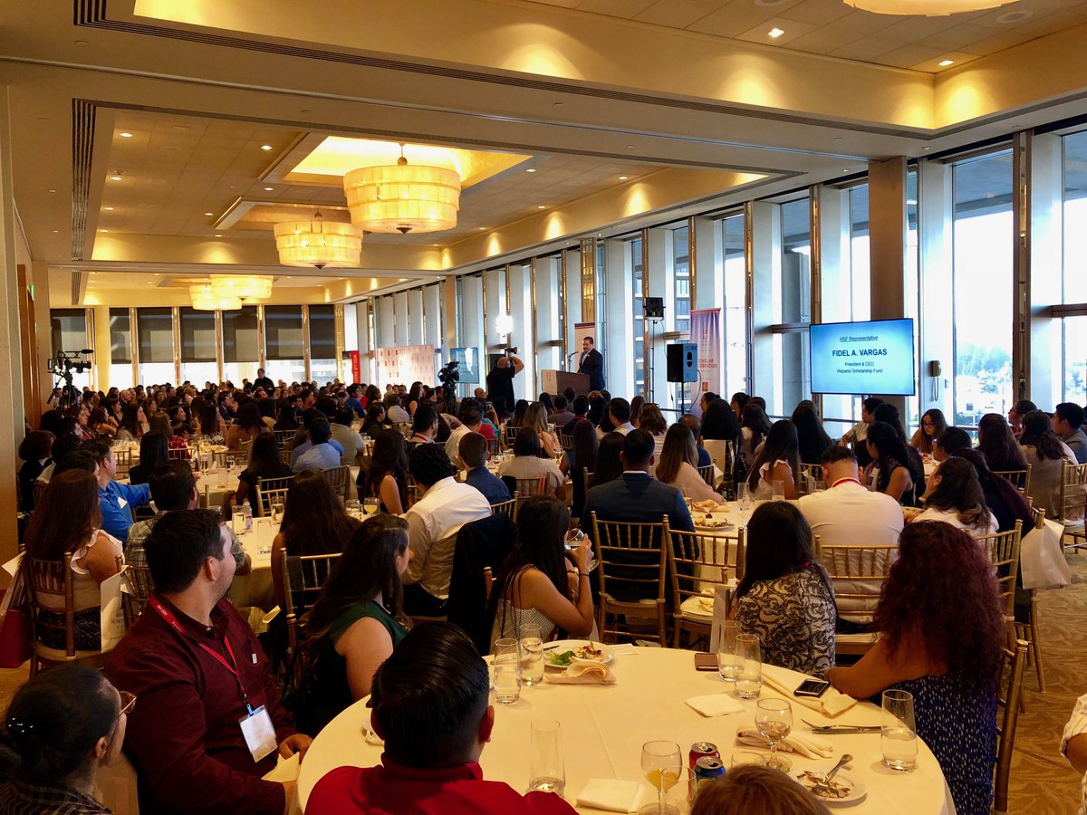 Hsf Sur Twitter Hsf Scholars In La Were Inspired By Scholar Celebration Remarks From Keynote Speaker Moctesuma Esparza And Wells Fargo Representative Veronica Omar Special Thanks To National Presenting Sponsor Wellsfargo