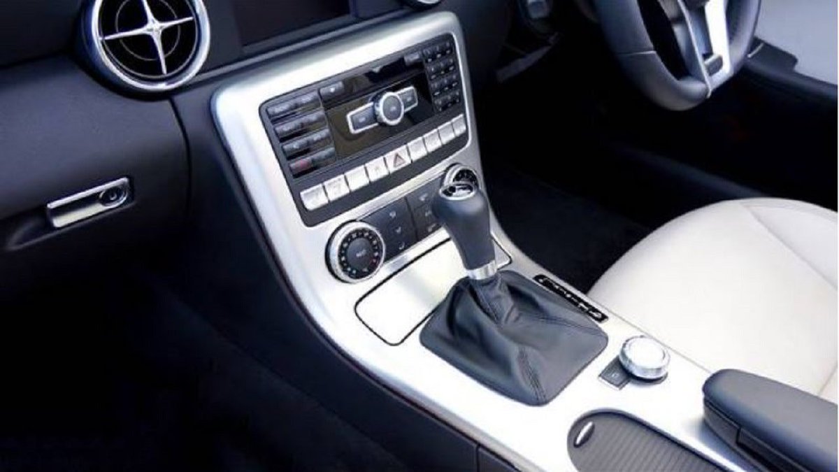 CollierGoodyear's tweet image. Getting into your vehicle can be #tough during the hot #Florida summers. Check out these #tips to #coolitdown quickly. bit.ly/2KufNGB