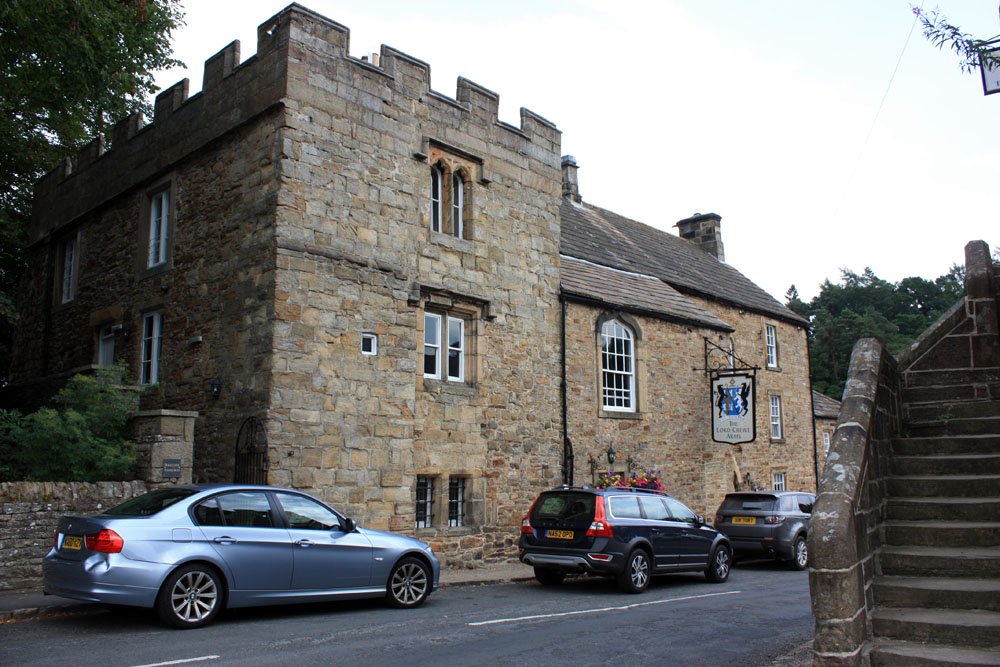 Englands_NE's tweet photo. Visited beautiful Blanchland yesterday. Surely one of the best villages in the country. A Georgian village built out of the ruins of a medieval monastery, it features the abbey church of St Mary and is home to the wonderful @Lord_Crewe_Arms Read more: https://t.co/N1HcKvqWvy https://t.co/0GF2b12x1d