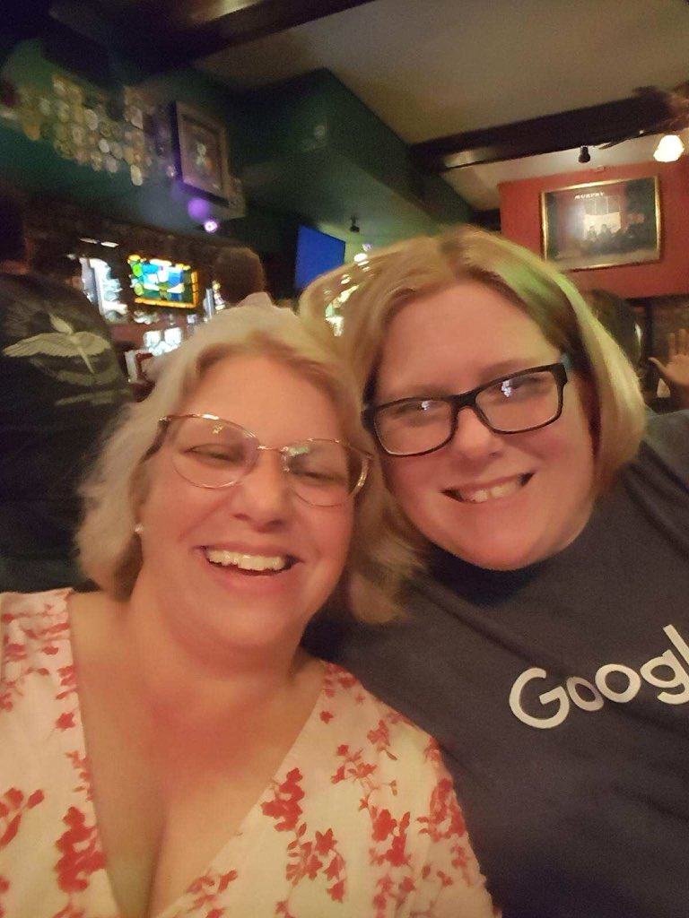 tinker_tree's tweet photo. Since @VA_TechEd hosted #vteea18 in Alexandria, I got to enjoy time with my #vteea friends at the sister restaurant of one from home! https://t.co/sAAHuL8yh1