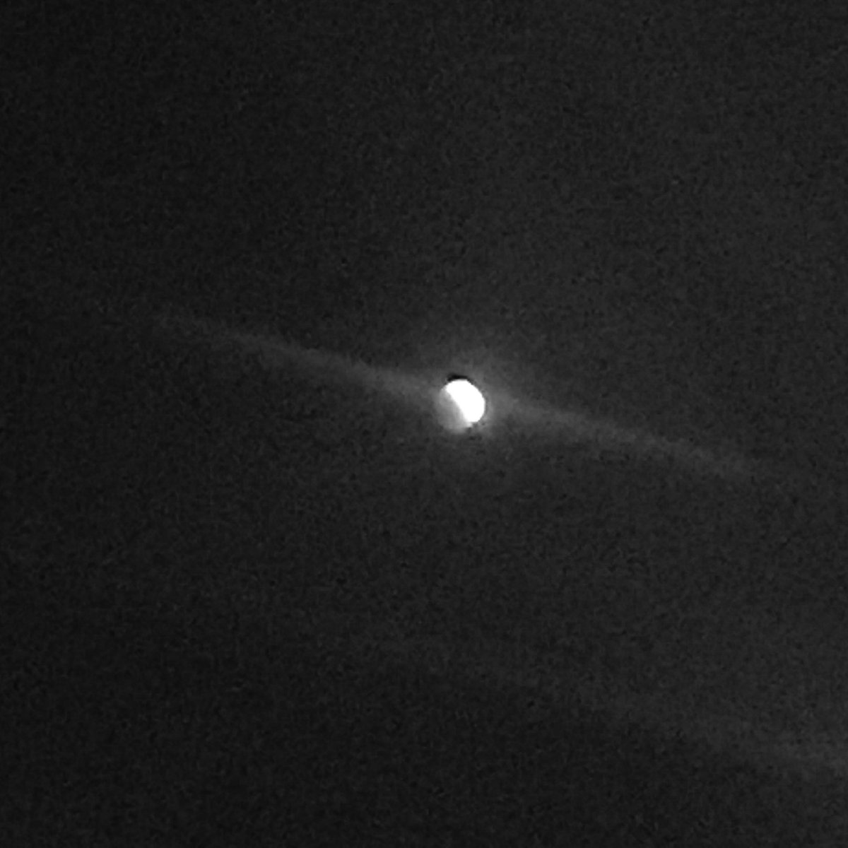 iRaw1bi's tweet photo. @BTS_twt eclipse #raabi in Saudi Arabia 🇸🇦💜 https://t.co/IoW6IetFCg
