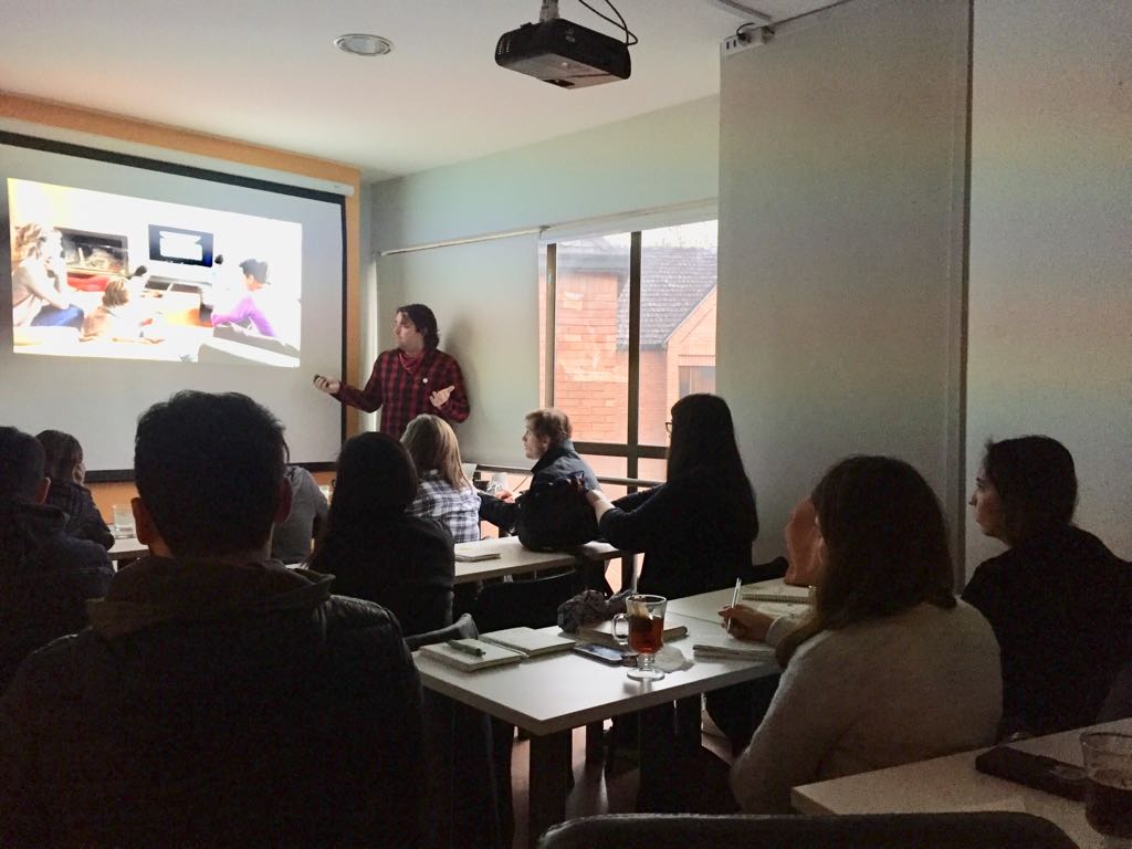 MentalidadWeb's tweet photo. Hoy en #MentalidadWeb, realizamos un nuevo desayuno digital, en el cual nuestro socio y Gerente de Proyectos, Rodrigo Carvajal, impartió una charla a nuestros clientes sobre las novedades de #Google, "Tendencias y lineamientos para modelar el futuro del marketing digital". https://t.co/Wu2EPKazuo