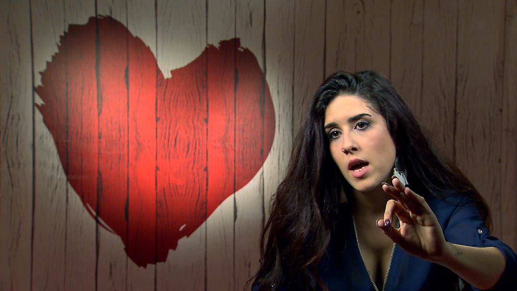 cuatro's tweet photo. Lo que mal empieza… ¡Melania le canta las cuarenta a Daniel por decirle que solo quiere ser su amigo! #FirstDates691 https://t.co/8P16uSGkzV https://t.co/BYq9dyq7lN
