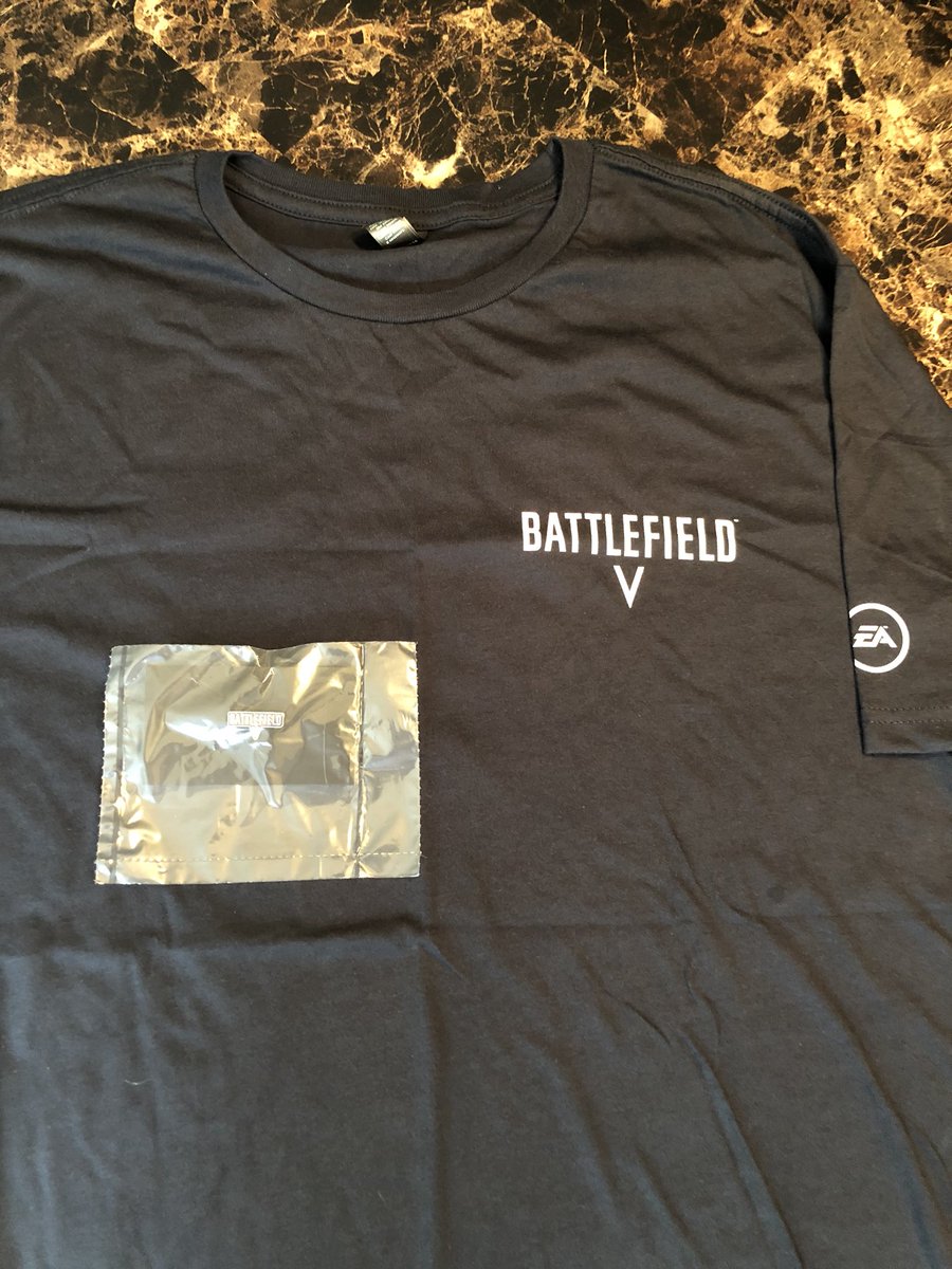 LyonsXBL's tweet photo. Huge thank you to @Braddock512 over at @EA_DICE for sending me some @Battlefield swag! I am for sure going to be rocking this during streams and other fun stuff. This means so much to me as a gamer who loves the Battlefield franchise and its community!  #BestCommunityInTheWorld https://t.co/t7UjvCXHH3