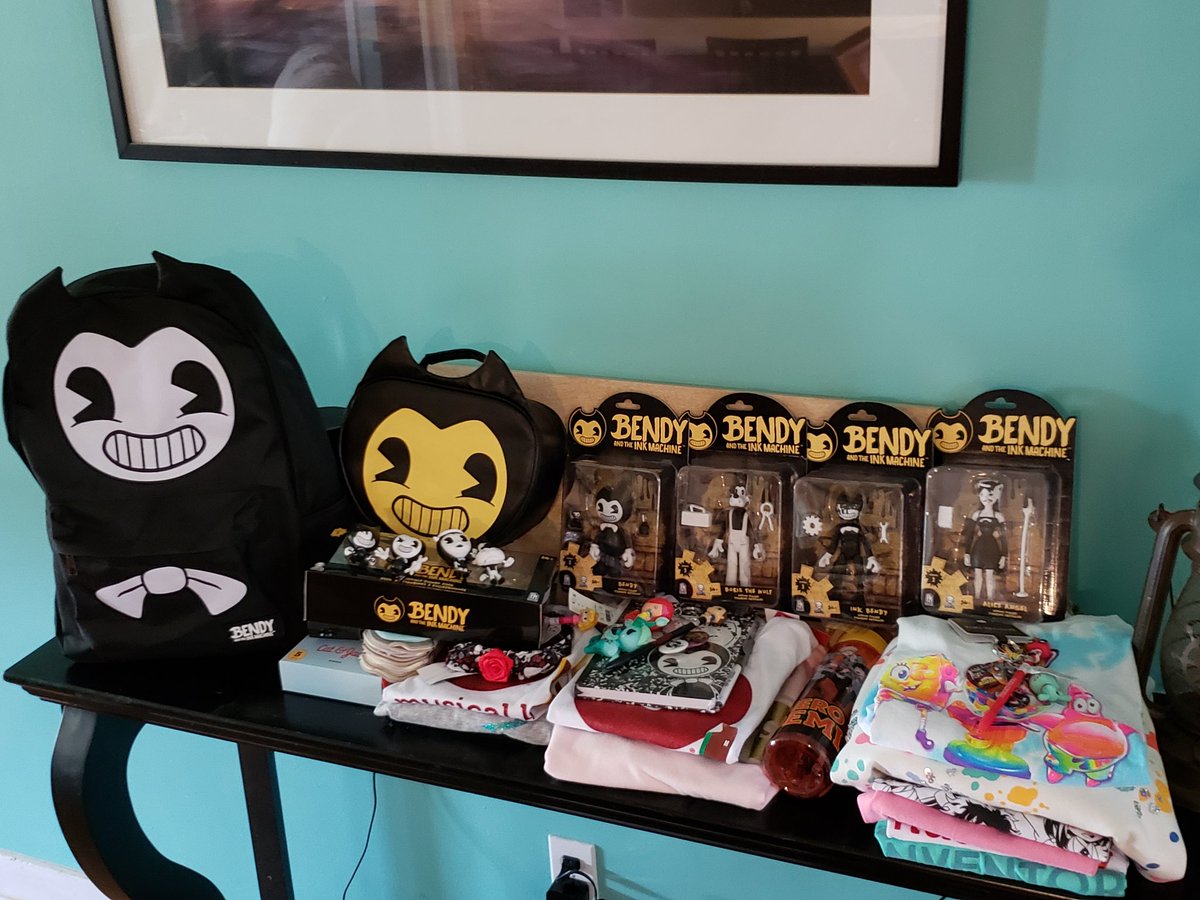 wacky_pack's tweet photo. #BackToSchool2018 with #Bendy_and_the_ink_machine our obsession might be a little much!! Keep an eye out for our #YouTube videos to see all this #Bendy and much more to come!! #WPFV #WPFG #BATIM @TheMeatlyGames @themeatly https://t.co/EOzn6Q9JTG
