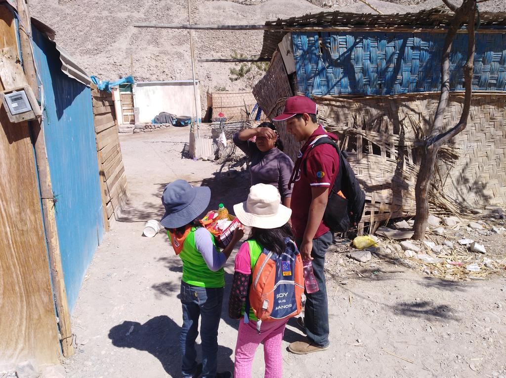 danielrobertosb's tweet photo. #EntregaDeAlimentos - En #Mirave los clubes de aventureros y conquistadores y los jóvenes adventistas #JUNTOS compartiendo con quienes más los necesitan #MisionCaleb #YoVoy - Un proyecto de servicio social y testimonio. #DMJorgeBasadre #TACNA.
@AdventistasUPS
@AdventistasMPS https://t.co/Qv6uyLQcj5