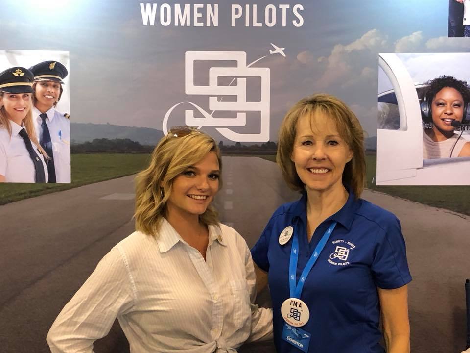 TheNinetyNines's tweet photo. Welcome to our newest 99s! #OSH18 #99OSH18 https://t.co/d4dFZA4dHv