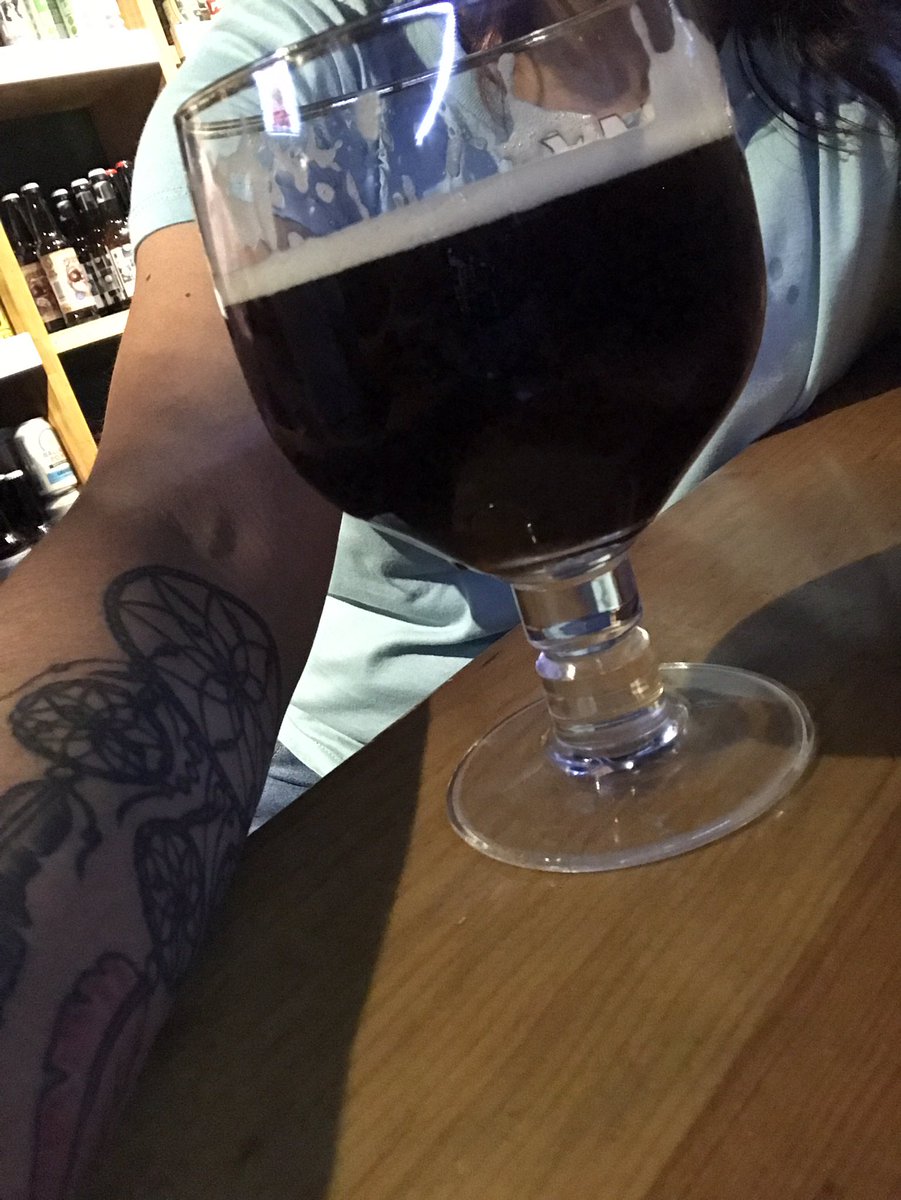 LupulinaPDB's tweet photo. Duchesse de Bourgogne / Flanders Red Ale/ 6.2 % ABV /#brouwerijverhaeghe 
#periodismodesdelabarra #beerplaces #craftbeer #beerlover #beerporn #beerpeople #beer #brewers #redflanders #bélgica #lupulina https://t.co/SV0CbnMWQF