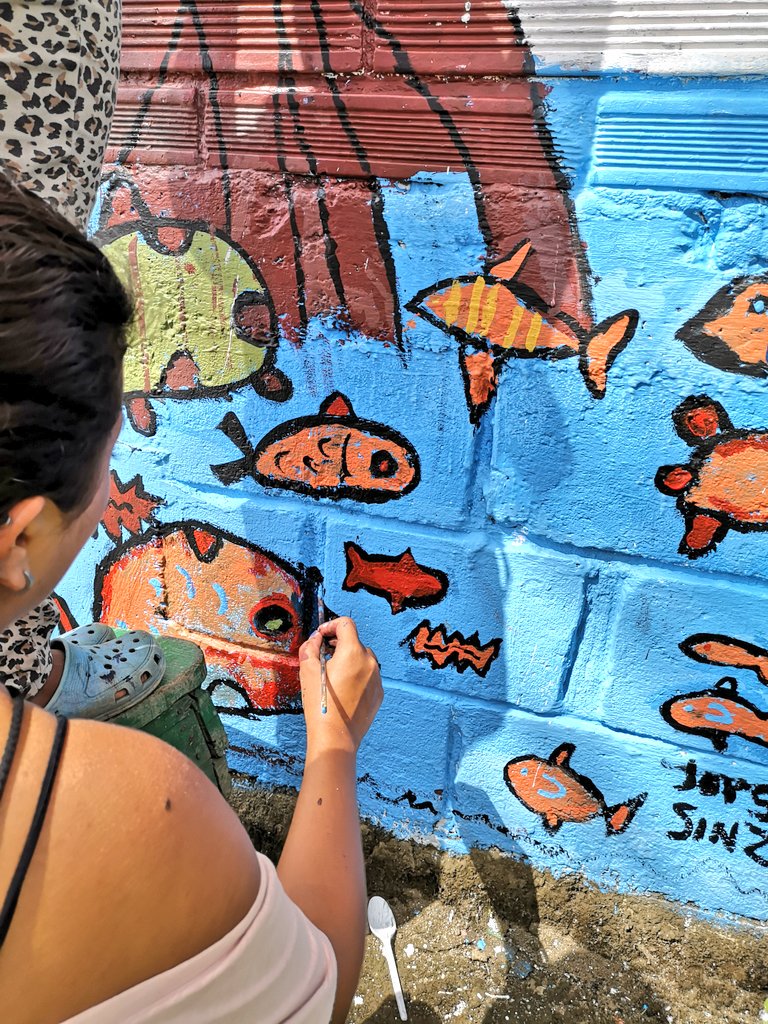 Mangle_Blanco's tweet photo. #PintamosNuestrosManglares #CuidamosNuestrosManglares

Es el lema de la comunidad de #BarrioPescao #BahiaElUno #Turbo #Urabá celebrando #DíaDelManglar con IE StaFe La Playa y @youthmappers @UdeA #mapeohumanitario para la #resiliencia socio-ecosistemica https://t.co/8XSCyzlGwU