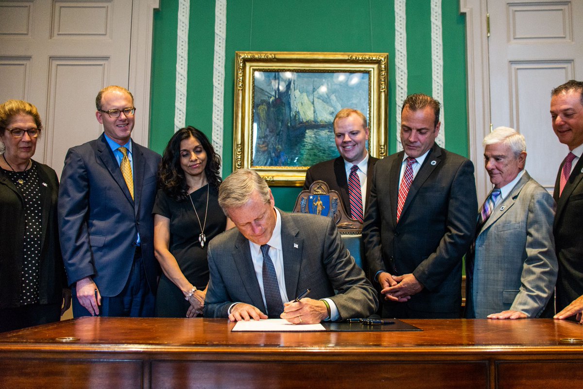 MAGovArchive's tweet image. Raising the age to buy tobacco products in the Commonwealth is an important step to prevent addiction for young people and encourage healthy choices.