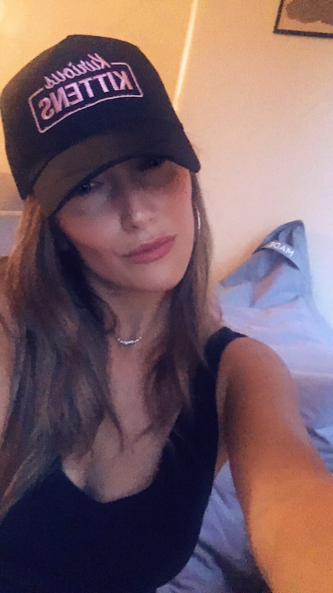 Cleo Mason tweet media