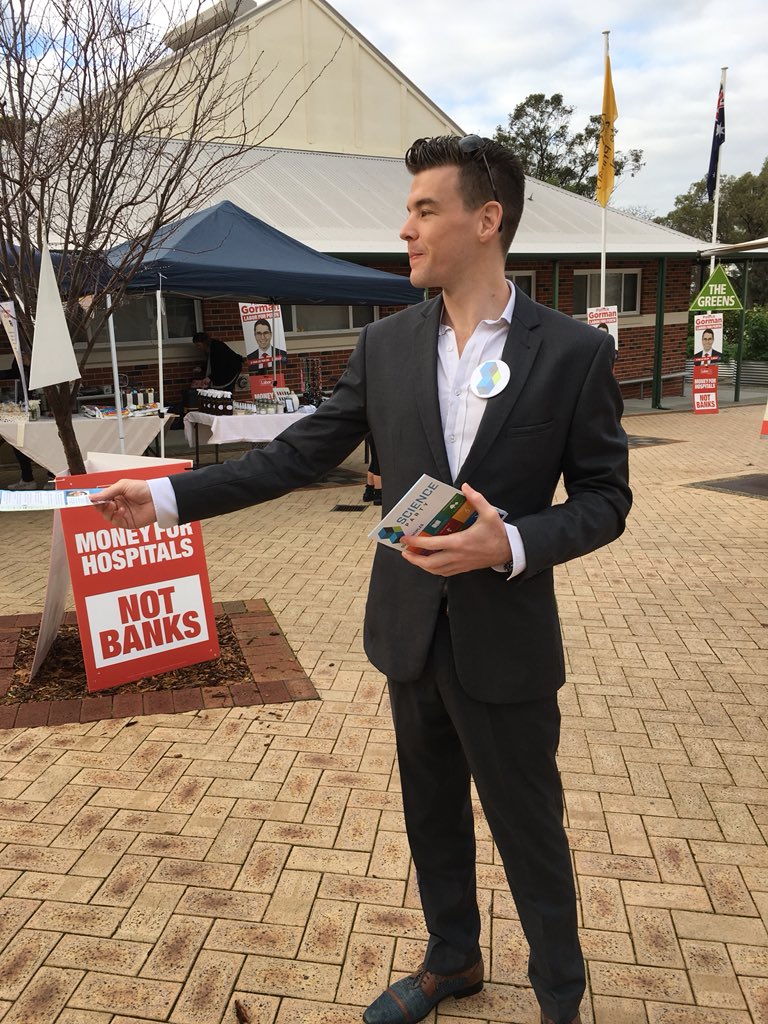 SciencePartyWA's tweet image. We have made our way to Highgate Primary School. 👩‍🏫

Supporting education is one of our key priorities. ☝️

If you see @AaronHammondSP stop for a chat to see what @SciencePartyAus is all about.

#supersaturday #perthvotes #auspol #wapol #votescience #perth #scienceparty