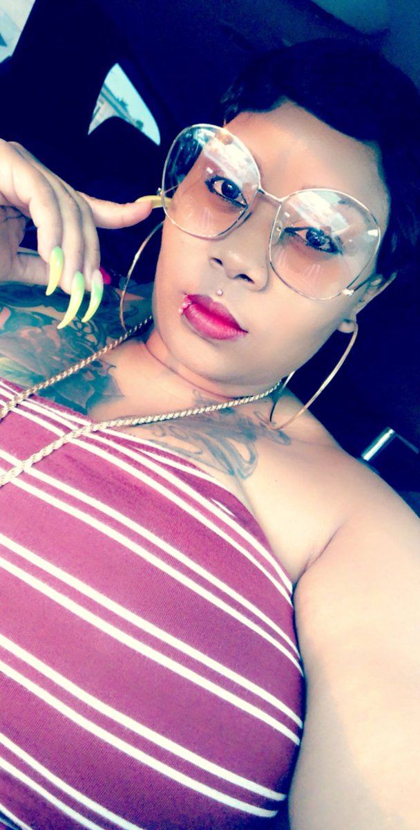 Booty_control9's tweet photo. HE NVR HAVE TO QUESTION HER LOYALTY https://t.co/FzryB2EWOQ