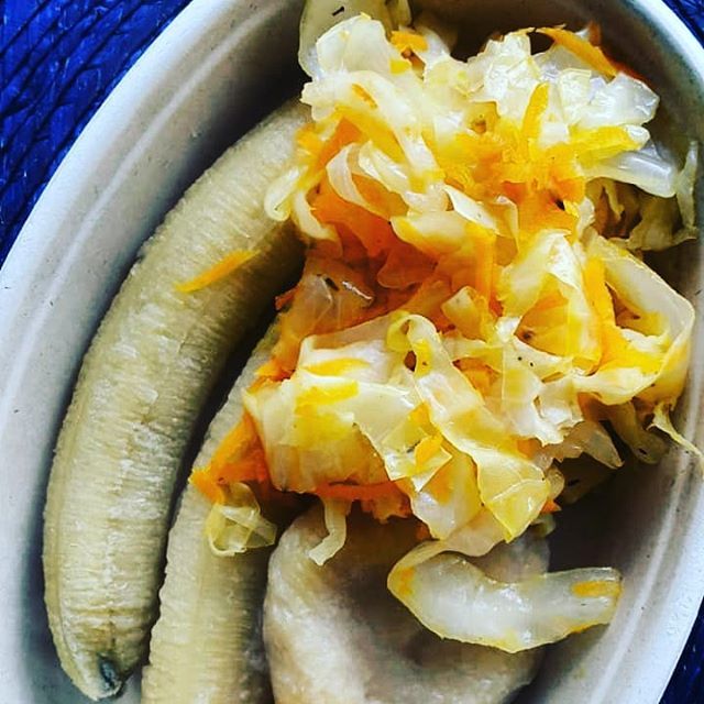 LXaymaca's tweet photo. Sauteed #Cabbage #carrot with #dumplin and #banana #JamaicafoodinMexico #Jamaicanfood #caribbeanfood #tasteofparadise #tastyfood #nyamins a gwaan inna #Mexico https://t.co/ZQ1WpL9Xeq https://t.co/x4qIz2qx1A