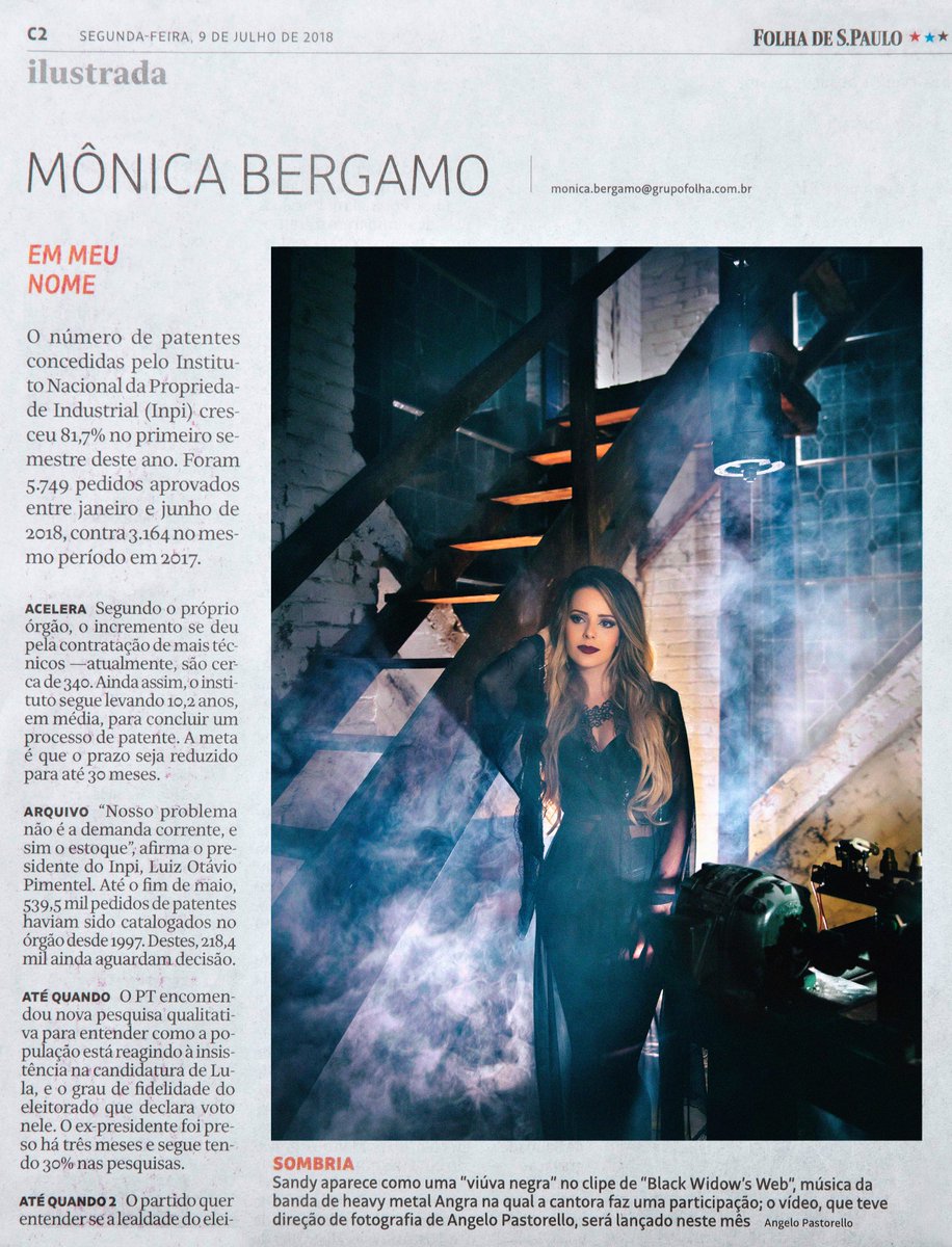 A_PASTORELLO's tweet photo. Folha de São Paulo , Monica Bergamo 
clipe da banda @angraofficial com a participação da cantora @SandyLeah ,
dierçnao de fotografia  @A_PASTORELLO https://t.co/abeJEq0Sfw