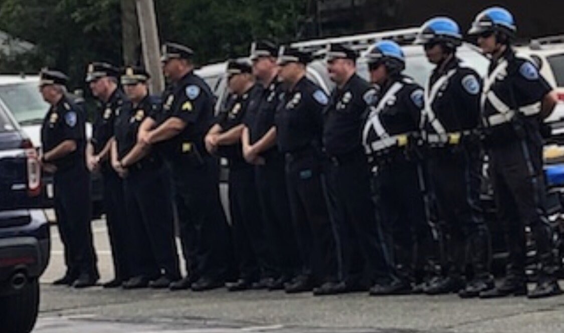 MattReedNews's tweet image. Yesterday was the funeral for Vera Adams who died in the same shooting that killed Weymouth Police SGT. Michael Chesna. Adams’ family were expecting a small funeral but were moved to tears when they saw Weymouth Police Officers lining the road to the cemetery #WCVB