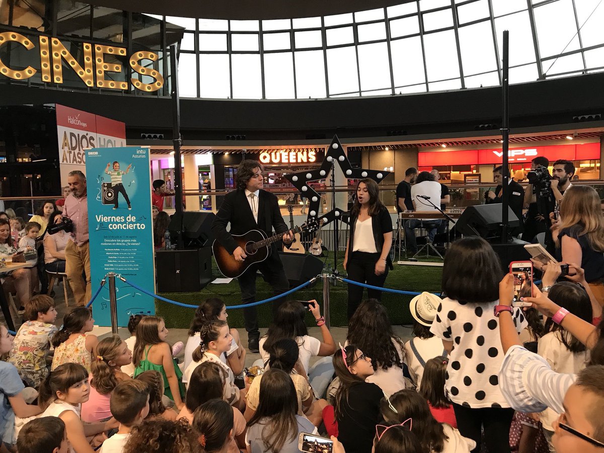 Gracias por quedaros a pesar del contratiempo ❤️ Fue increíble!! 😍😍😍😍😍😍😍😍😍😍