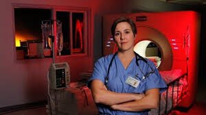 feminemtweets's tweet photo. #FIXFacts @feminem crush friday:
#FIX18 speaker @StefatMI isn’t just an EM doc, but she’s played one on TV- on an episode of “Untold stories of the ER”! In her free time, you might find her pumping iron for some stress relief. #healthyinhc
#MeettheFIXfaculty https://t.co/imZmCDzsM2