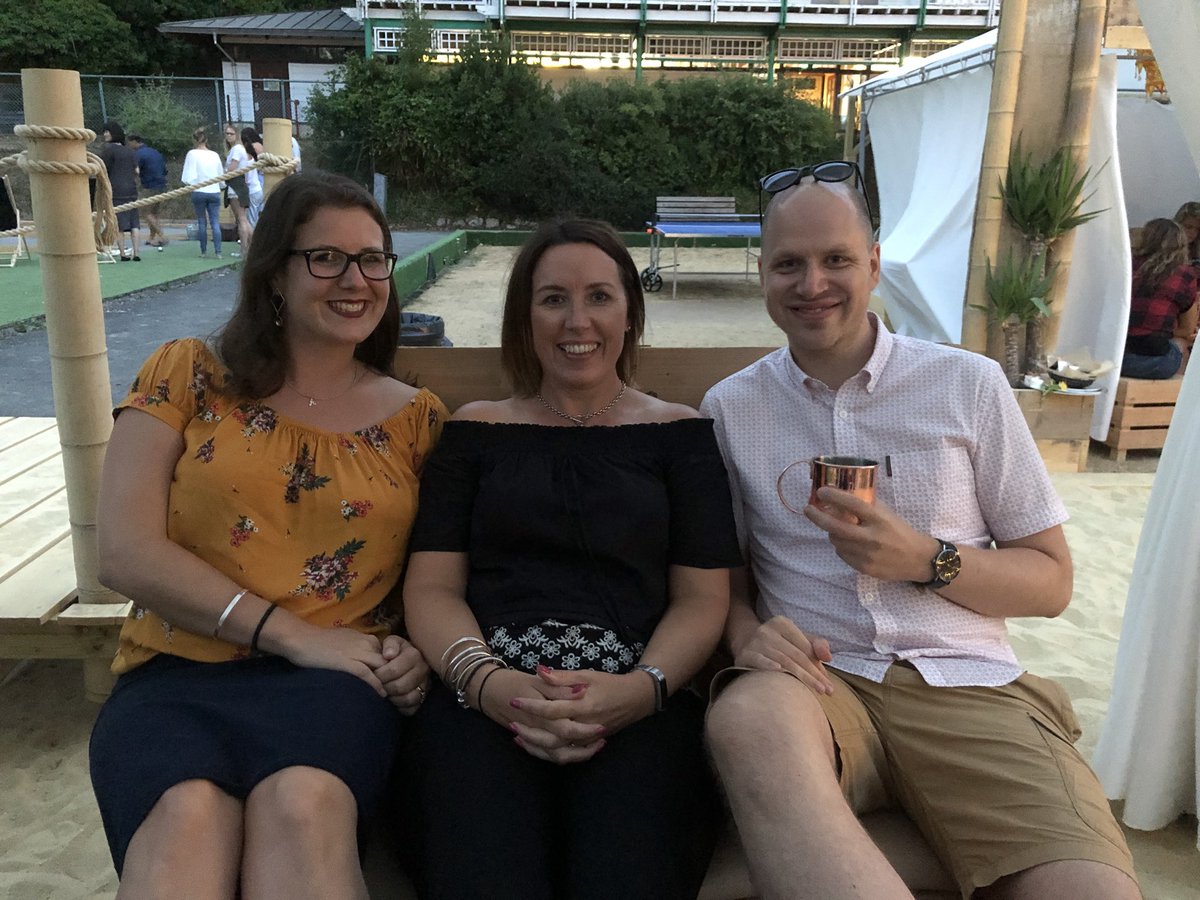 Belles28's tweet photo. Awesome leaving do tonight with some fabulous colleagues! Thanks to everyone who came and to @bathonthebeach for a brilliant night!! #cantbelieveimleaving #bathonthebeach https://t.co/Mu3ShVea2z