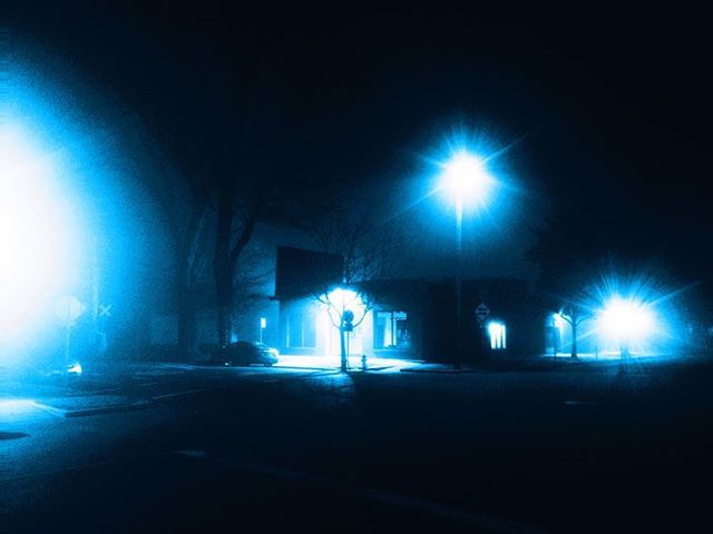 georgeafeed's tweet photo. Sacramento, 2018
.
.
.
.
.
#light #darkness #night #atmosphere #lighting #weather #cloud #streetlight #fog #lights #city #dark #street #vscocam #vsco #rain #vscogram #nightfog #photography #clouds #blue #urban #tree #nightphotography #black #nights #mood… https://t.co/KyMJnvhxUU https://t.co/RhcmiNx0UG