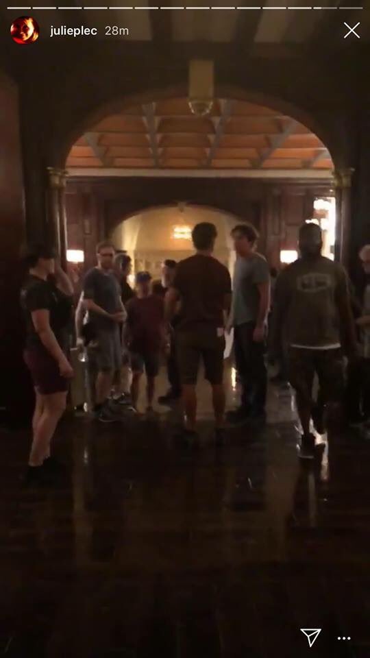 LegaciesTrilogy's tweet photo. “They have just built the set. The Salvatore house with an upgrade.“

The feels. 😍 Are you feeling nostalgia yet?

via @julieplec’s  IG stories https://t.co/VFojp4M2Af