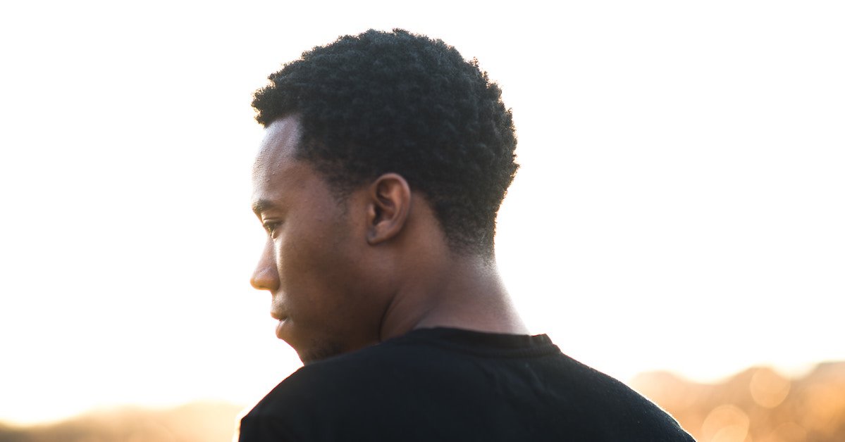 This year alone, there have been over 6.8 million black Americans who had a diagnosable mental illness. We need to remove the negative stigma surrounding mental health in the black community.

Read: nami.org/Blogs/NAMI-Blo…