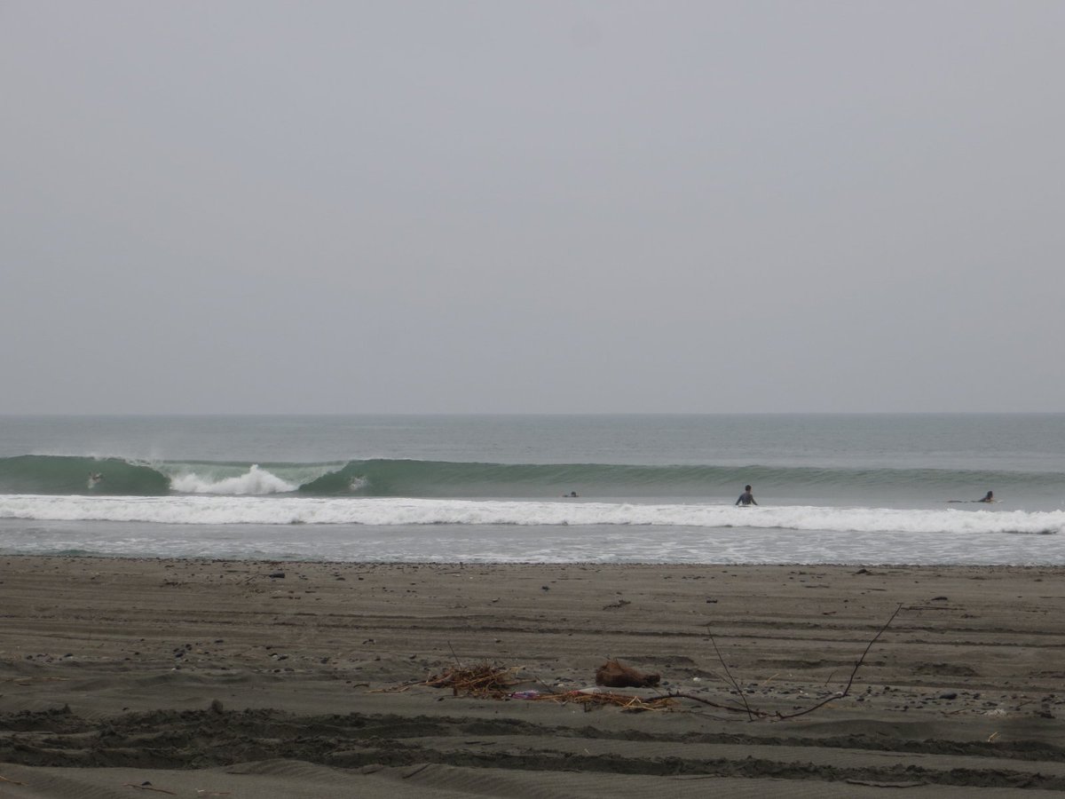 tawake2go's tweet image. 今回の台風はなかなかサイズアップしませんね～。