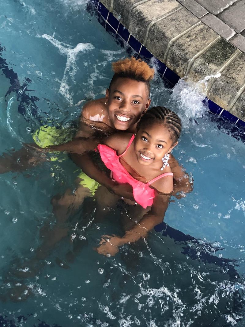 I_Do_Me3's tweet image. My friend Valentina is a finalist in Crown Reef Resort's Photo Contest- help rally votes: flip.to/r/VU-9et3 @CrownReefResort