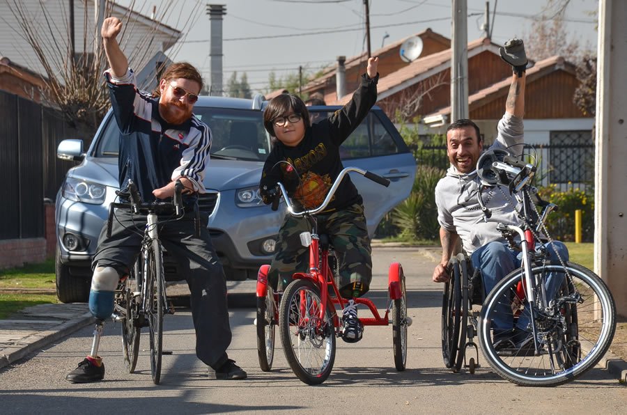 Ex niño embajador de Teletón recibe bicicleta adaptada <a href="/Teleton/">Teletón Chile</a> 
wp.me/pa5Gr7-f2