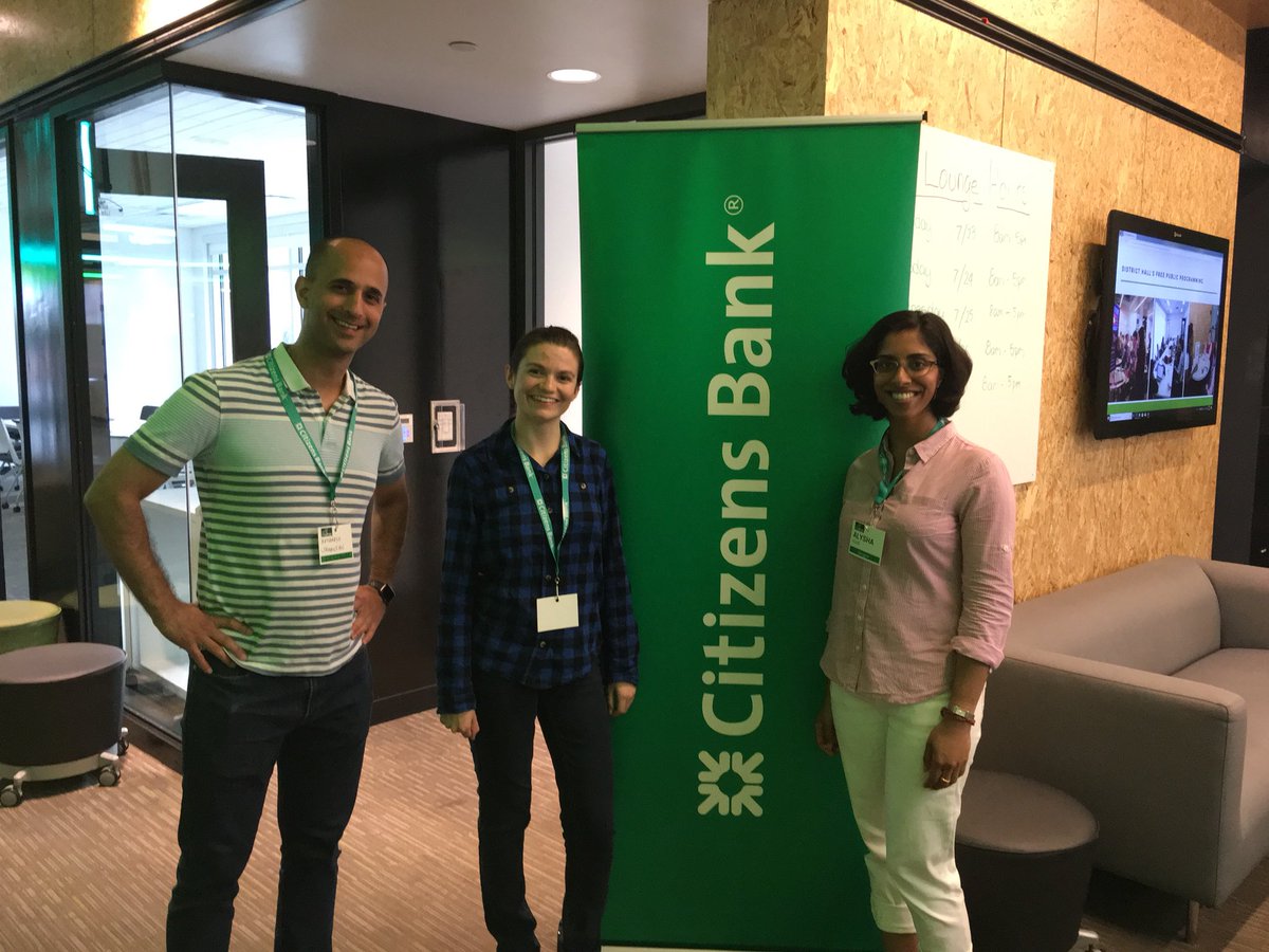 AlyshaWrites's tweet photo. Team @buildcommwealth is ready for #thecitizenschallenge! #myfirsthackathon #hackathon #fintech @taystraatmann https://t.co/TvqTYSAP1z