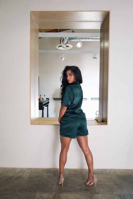 Hi https://t.co/zQfG5ZY3SE