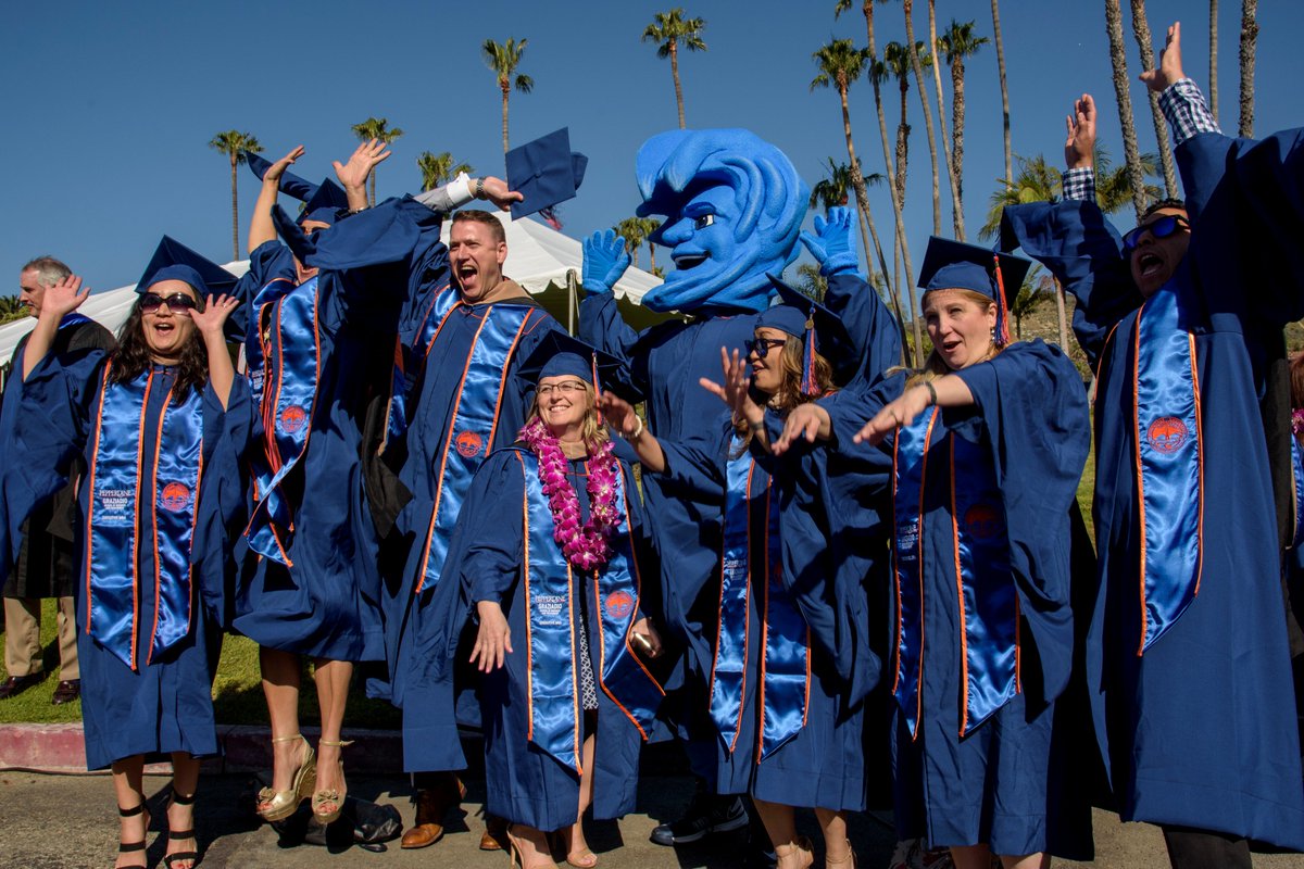 GraziadioSchool's tweet image. Commencement is just around the corner. Waves, are you ready? RT if you're graduating this summer! #PeppGrad18