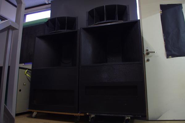 audio_eye's tweet photo. 【高価買取中!!全国対応】ALTEC LANSING A7
#アルテック
#スピーカー
ボイス・オブ・ザ・シアターの名を冠した
　プロ用スピーカーシステムの標準機
現在このブランドを高価買取中！
お持ちの方はお問い合わせ下さい！
オーディオ買取センターTEL:0120-401-301 https://t.co/VRBbiPnKcY