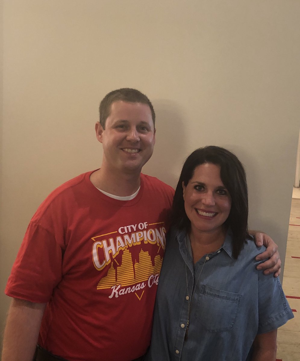 AERandolph's tweet photo. #kcfansforfams having a great time supporting an awesome cause! https://t.co/3DesQRyIkF
