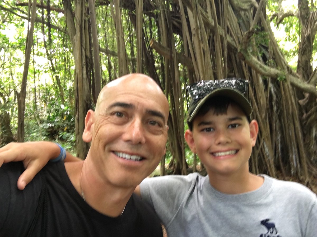 Ian_A_MacDonald's tweet photo. Last summer #TeamMacDonald went to Europe to support my daughter as she sang in cathedrals and at a major music festival. This summer #TeamMacDonald came to #Maui to support my son’s scuba dreams. #NotDoneYet #LotsOfDreams #LotsOfLove #LotsOfTravel https://t.co/8xqVYzV2Jx
