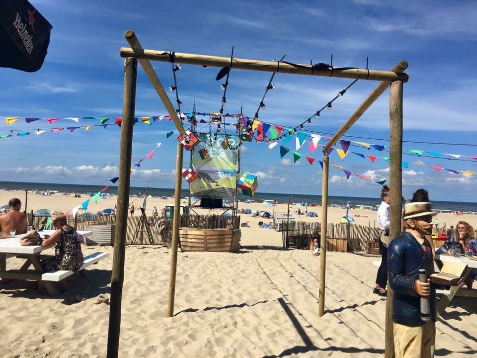 BadhuysVlieland's tweet photo. Vanavond Dance & Dine, volgende week KAAP WEST! #strandfeest #vlieland #hippiemarkt #lighthouse #djfabergé #sebastiandavidson #hiskebongaarts #timothyvlie #mrconga #tariqsax #dannydacosta #festival #kaapwest #paal50 https://t.co/B4l5tUI5kq