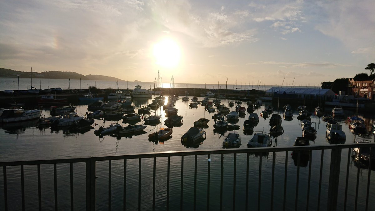 paigntonharbour's tweet image. Welcome to #PDF18 fun filled day for all starting from 10am till 11pm loads happing for all the family we would love to see you for this celebration of our Harbour @KerryWradio @BBCDevon Adi will live broadcasting from the harbour 10.05 today

Let's get trending #PDF18