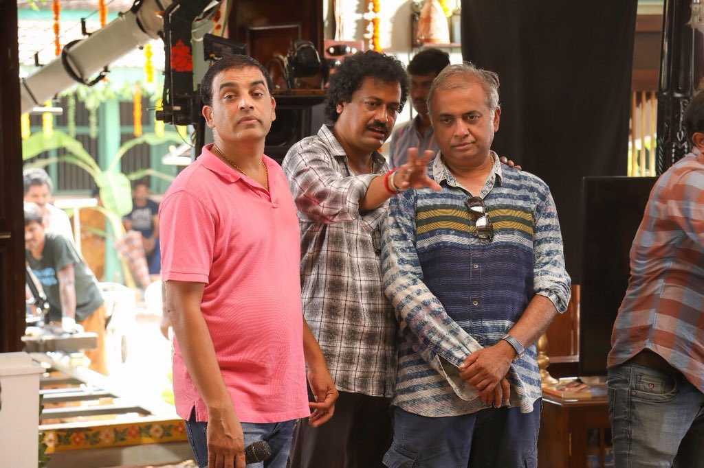 trailerNteasers's tweet photo. Working Stills of #SrinivasaKalyanam Movie
@Nithiin https://t.co/2kroivD6wv