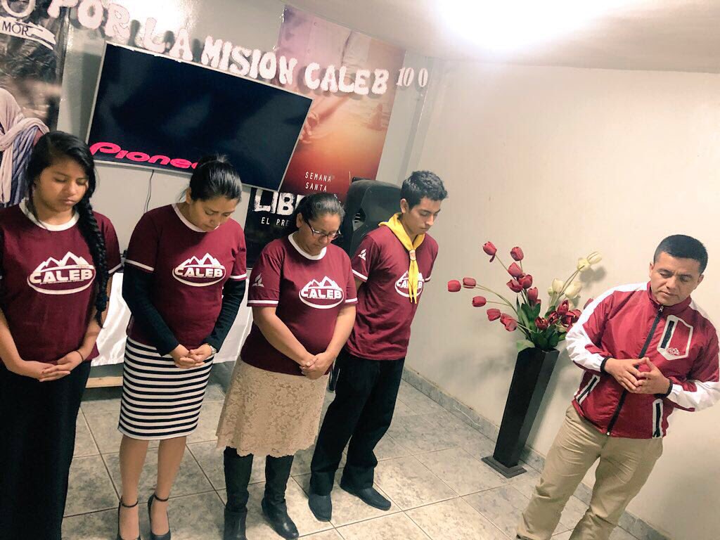 AgustinFloresC1's tweet photo. Visitando a los centros Calebs del DM la Primavera donde están nuestros jóvenes de Independencia “A”  #MiCOP 🇵🇪 #MisionCaleb https://t.co/eWsMTbEdcd