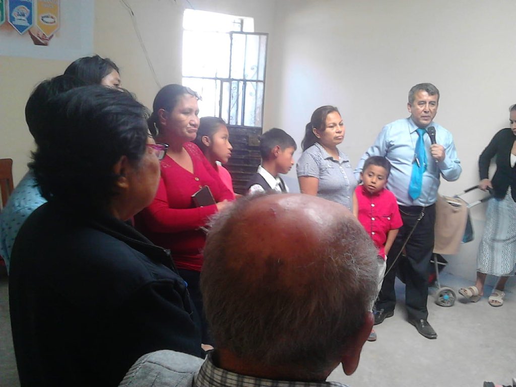 AgustinFloresC1's tweet photo. Visitando a los centros Calebs del DM la Primavera donde están nuestros jóvenes de Independencia “A”  #MiCOP 🇵🇪 #MisionCaleb https://t.co/eWsMTbEdcd