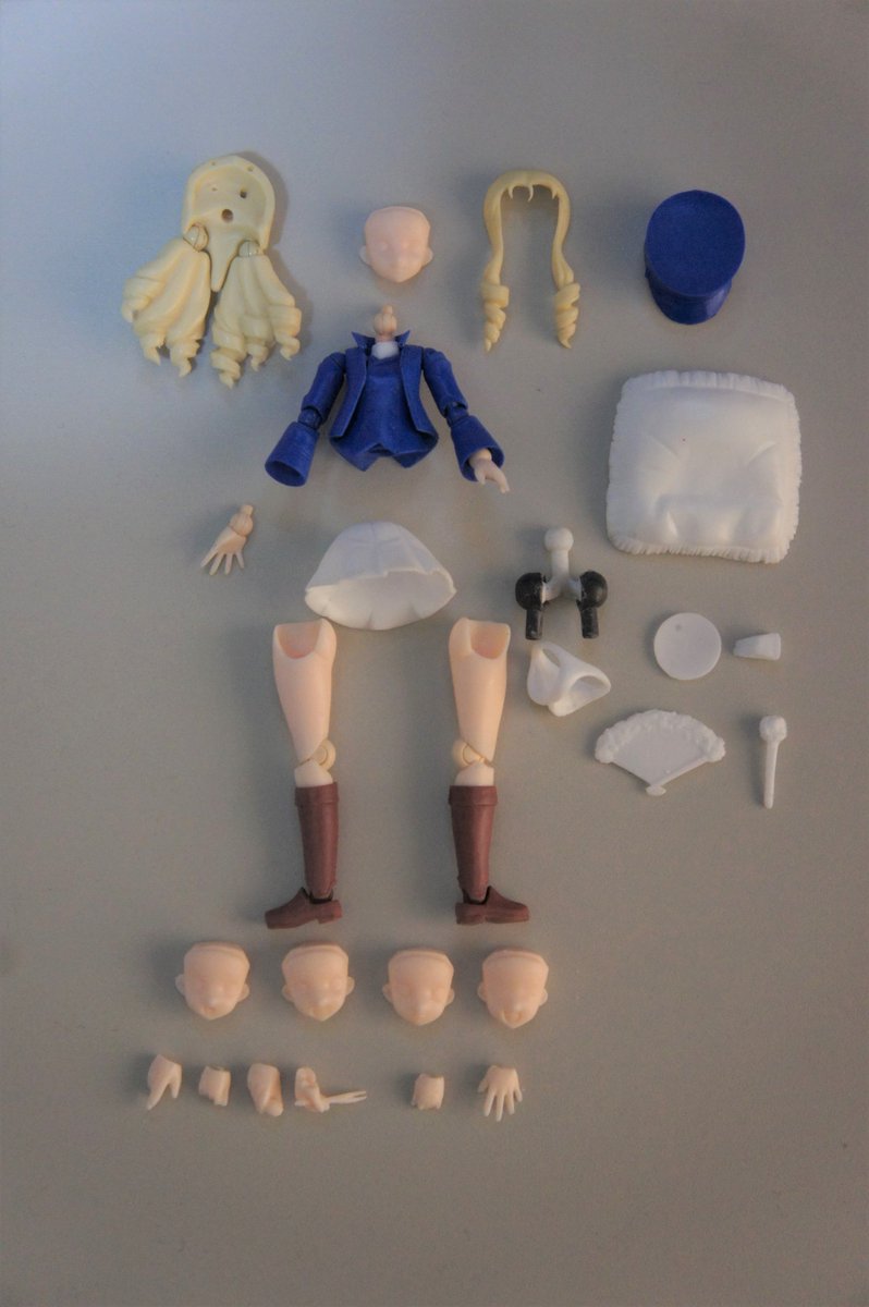 Shu O Ya ワンダーフェスティバル ワンフェス ２０１８夏 リベリオン新作はガールズ パンツァー最終章より 1 16可動マリー様です 卓番は ５ ３２ ０５ 販売価格 ６ ０００です 展開写真で申し訳ありません ここに座り用スカート ルノー転輪が