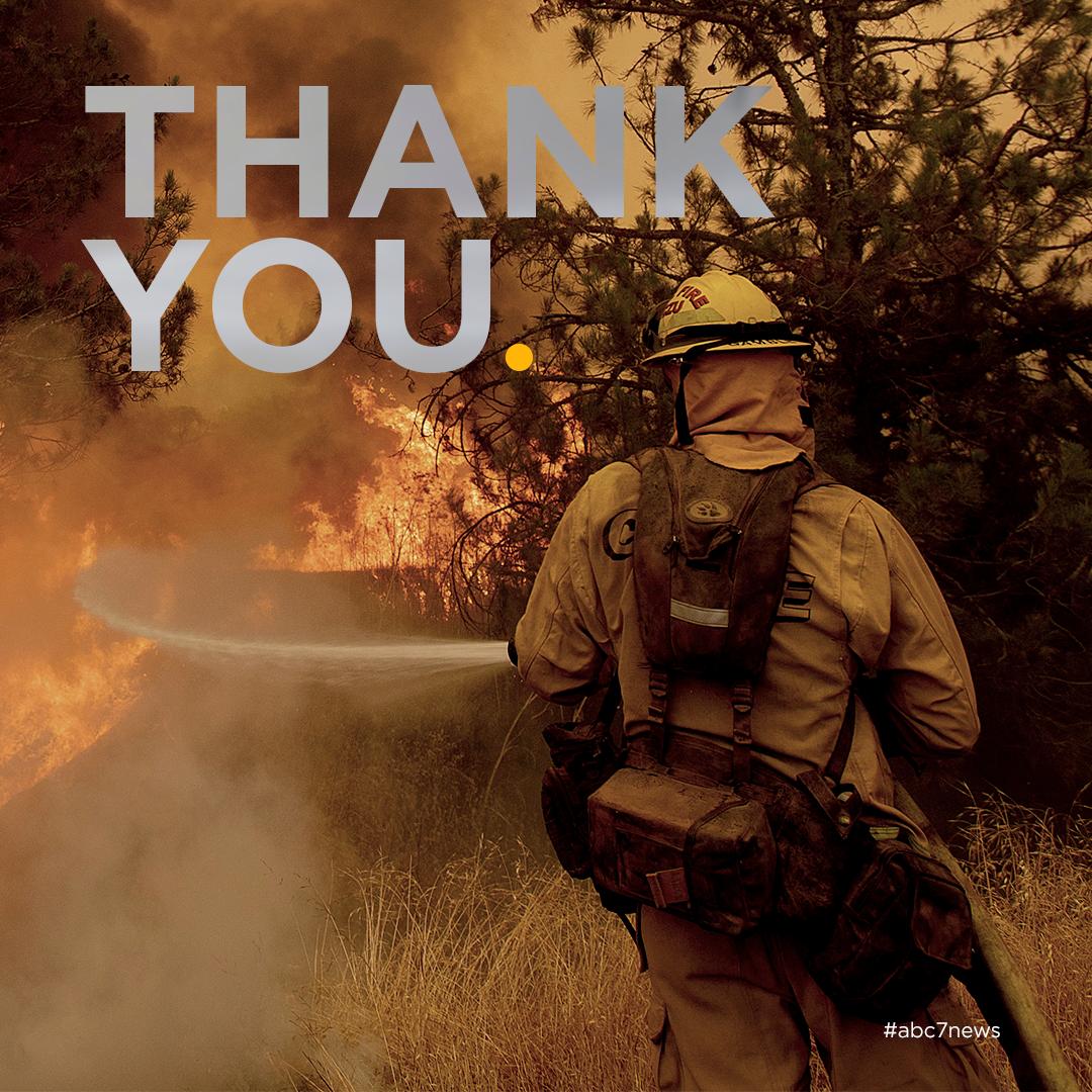 abc7newsbayarea's tweet image. Thank you. Through smoke and flames, collapsing buildings, saving lives, making sure people are evacuated, helping animals, and more -- firefighters are risking it all to help California. Let's share encouragement and thanks our brave firefighters. abc7ne.ws/2v7CDtO