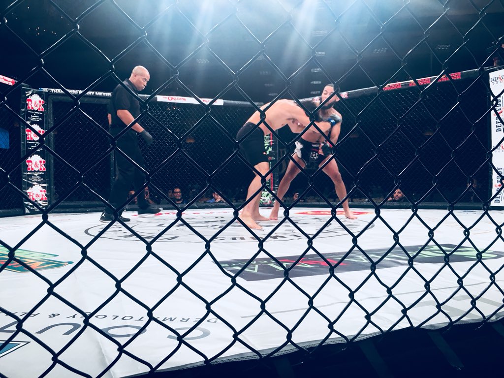 NortonNational's tweet image. This party is officially getting started with the first fighters of the night! #tuffnuff #FutureStarsofMMA ❌👊🏼🙌🏽